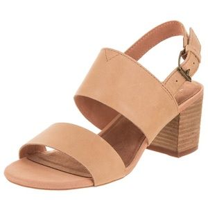 NWT TOMS Poppy Sandals In Honey Leather